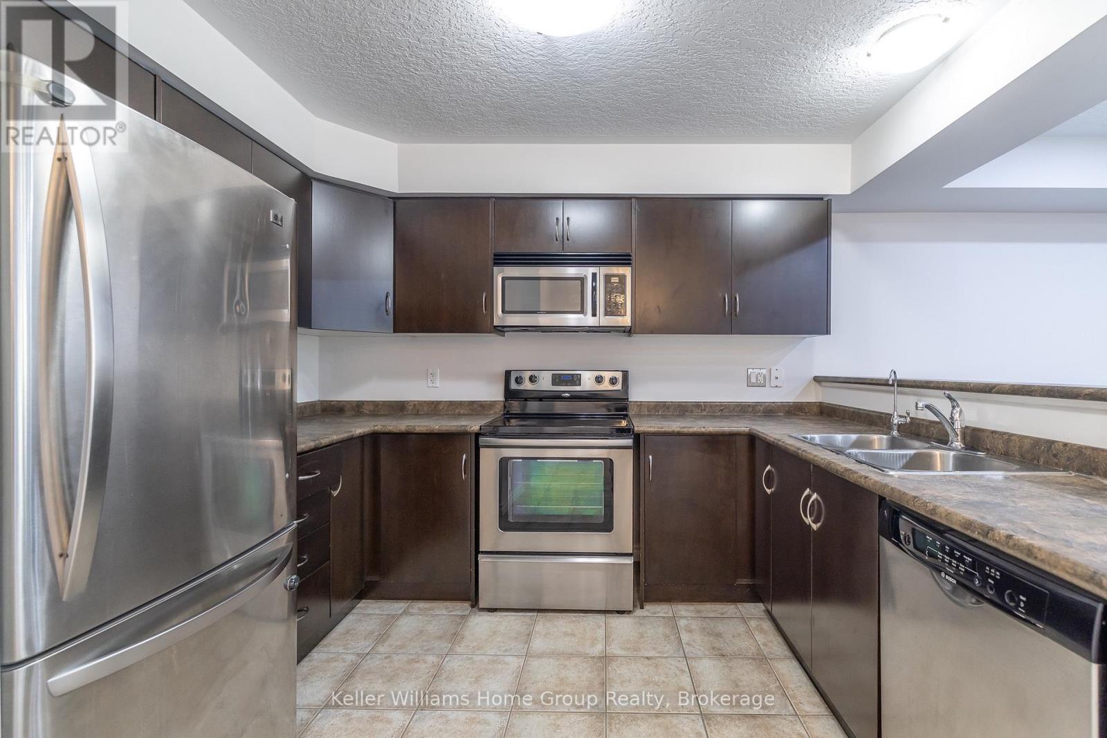 35 Amsterdam Cres, Guelph, Ontario  N1L 0G2 - Photo 9 - X12704764