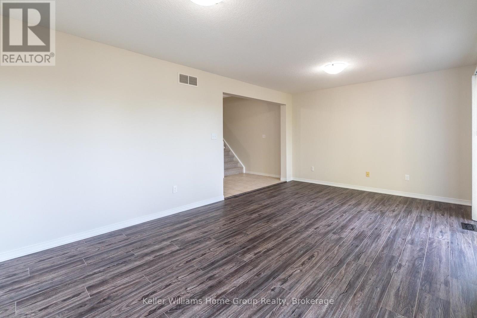 42 Hasler Crescent, Guelph, Ontario  N1L 0A2 - Photo 16 - X12704796