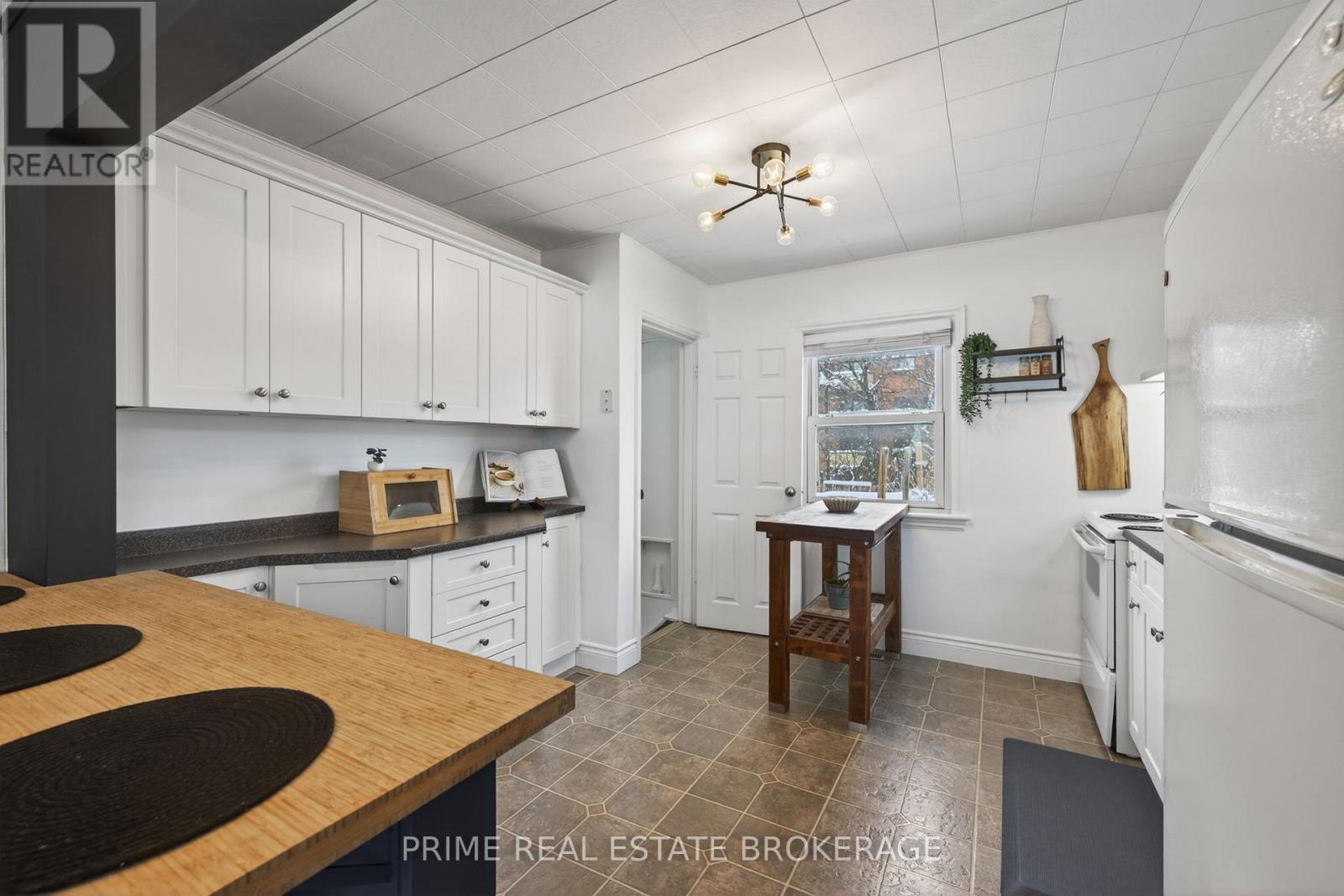 652 Percy Street, London South, Ontario  N6C 2L7 - Photo 15 - X12704732