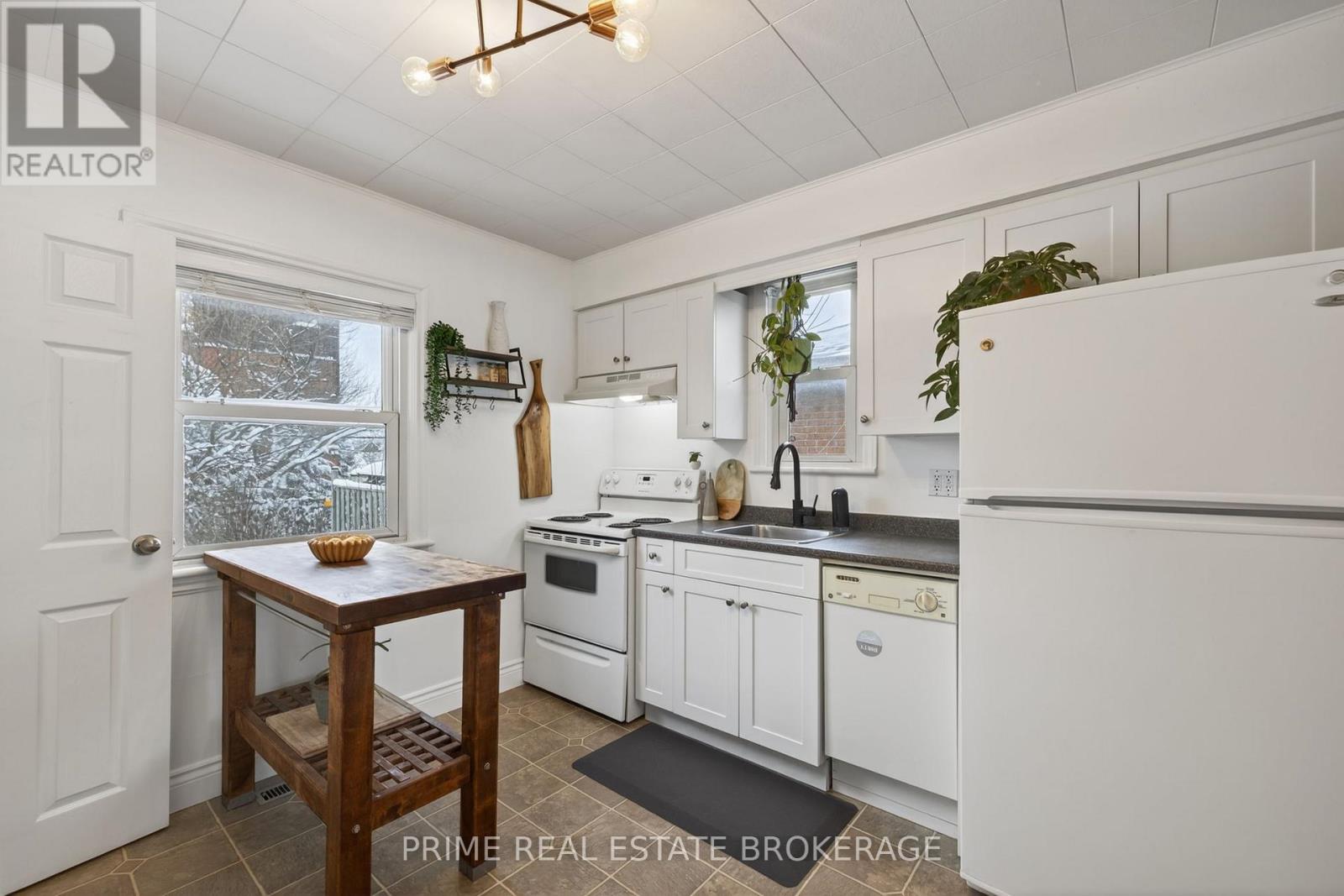 652 Percy Street, London South, Ontario  N6C 2L7 - Photo 16 - X12704732