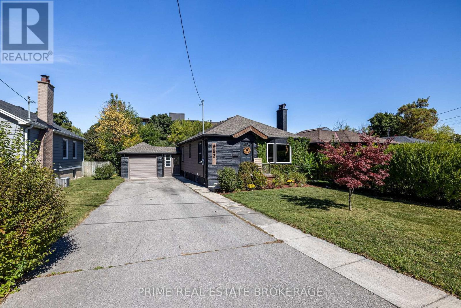 652 Percy Street, London South, Ontario  N6C 2L7 - Photo 2 - X12704732