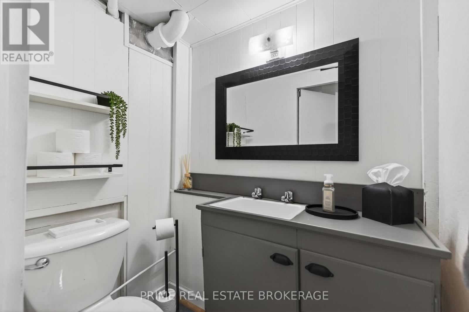 652 Percy Street, London South, Ontario  N6C 2L7 - Photo 37 - X12704732