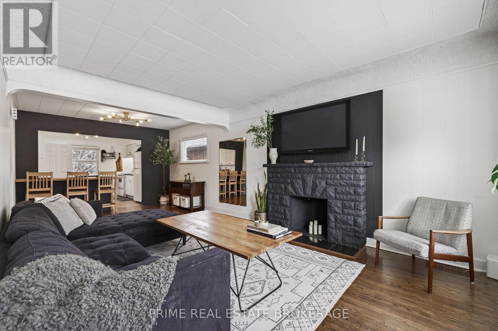 652 Percy Street, London South, Ontario  N6C 2L7 - Photo 9 - X12704732