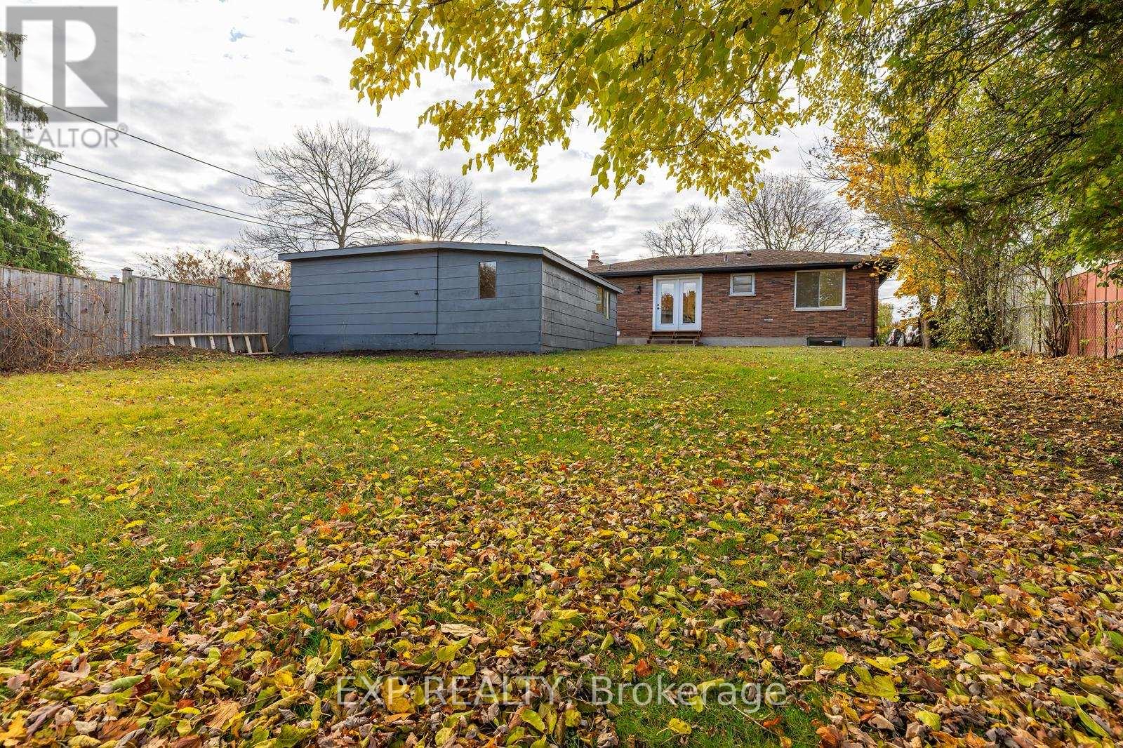 239 Commissioners Road W, London South, Ontario  N6J 1Y2 - Photo 26 - X12704770