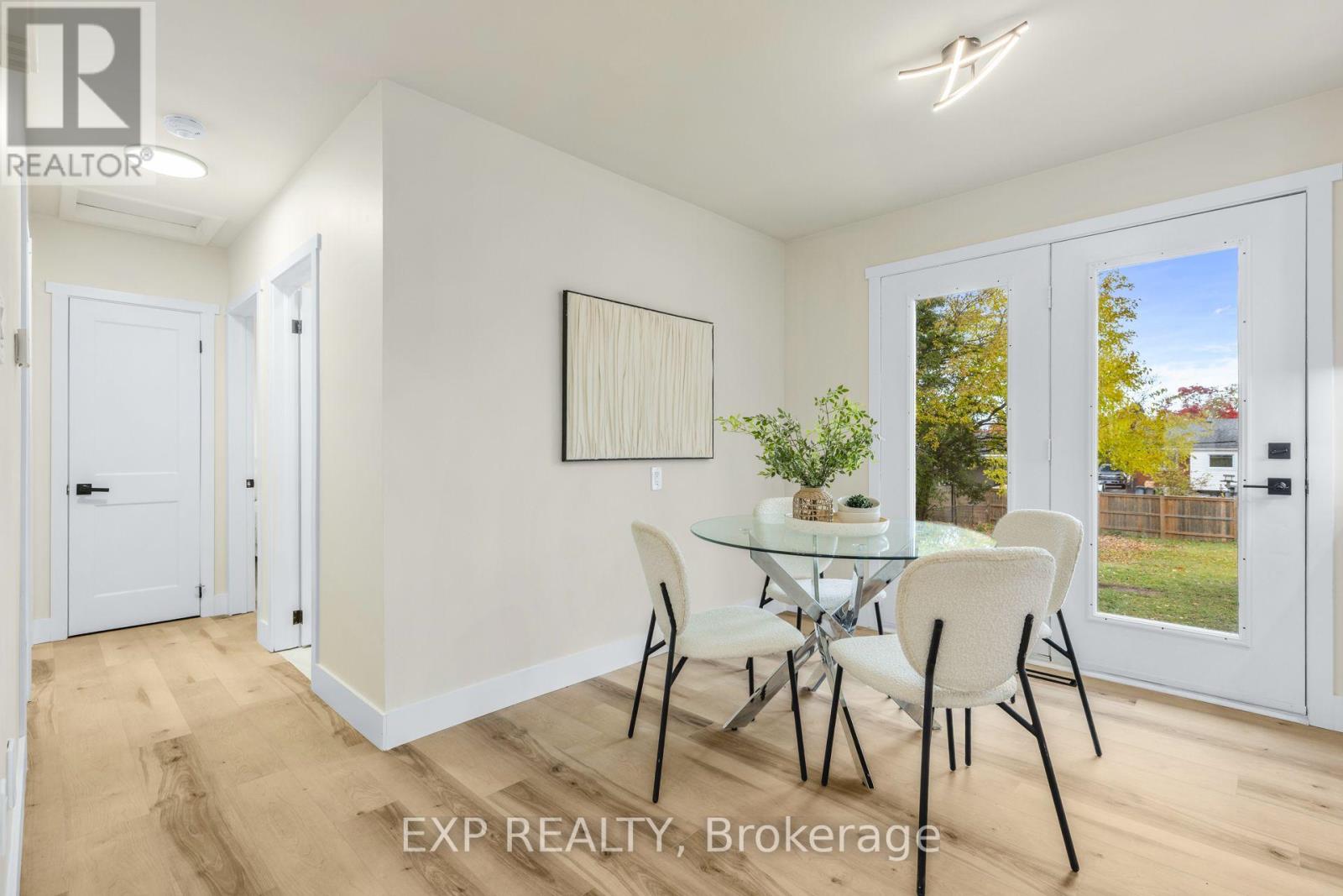 239 Commissioners Road W, London South, Ontario  N6J 1Y2 - Photo 9 - X12704770