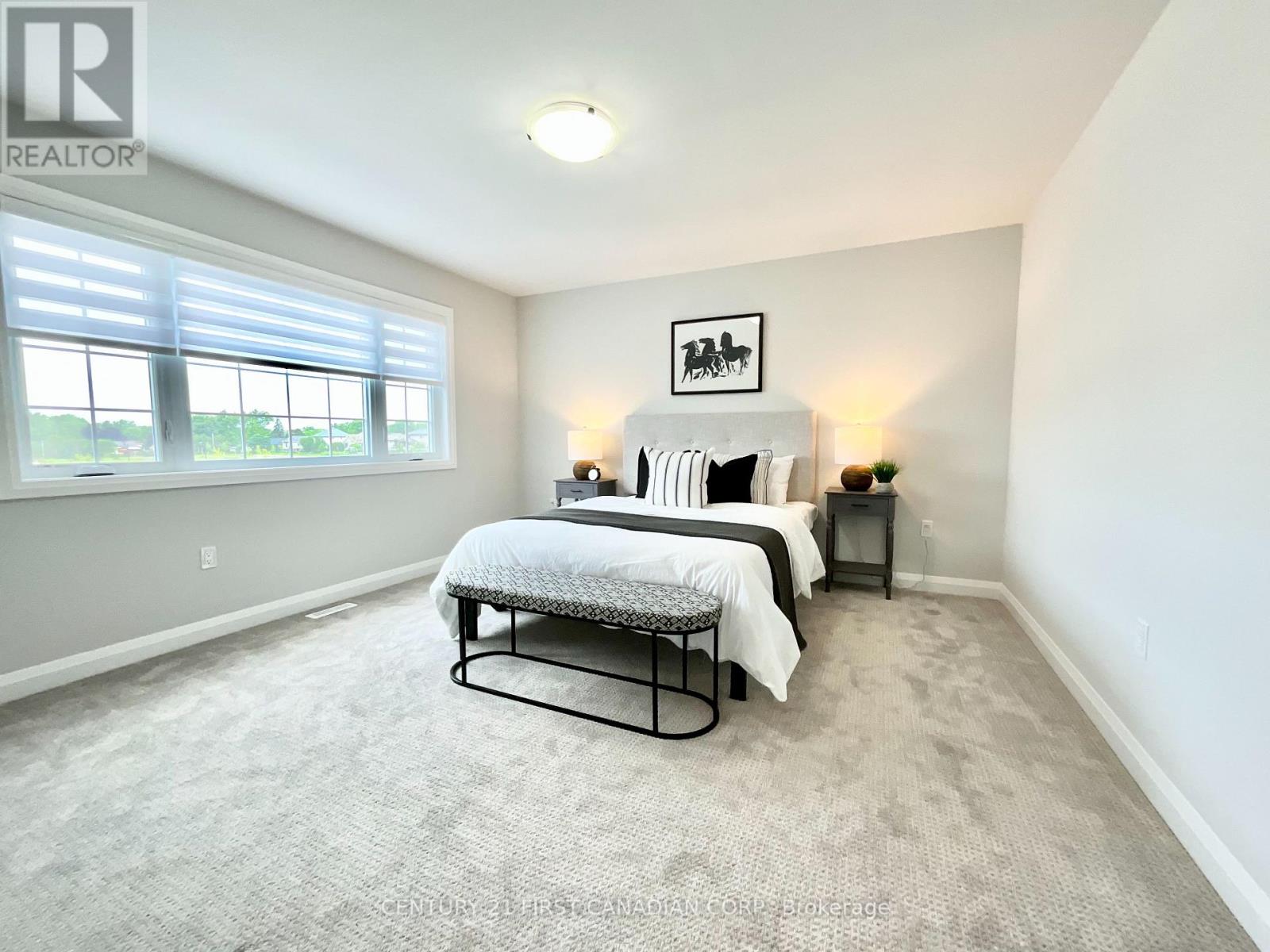 6 Sheldabren Street, North Middlesex, Ontario  N0M 1A0 - Photo 14 - X12704838