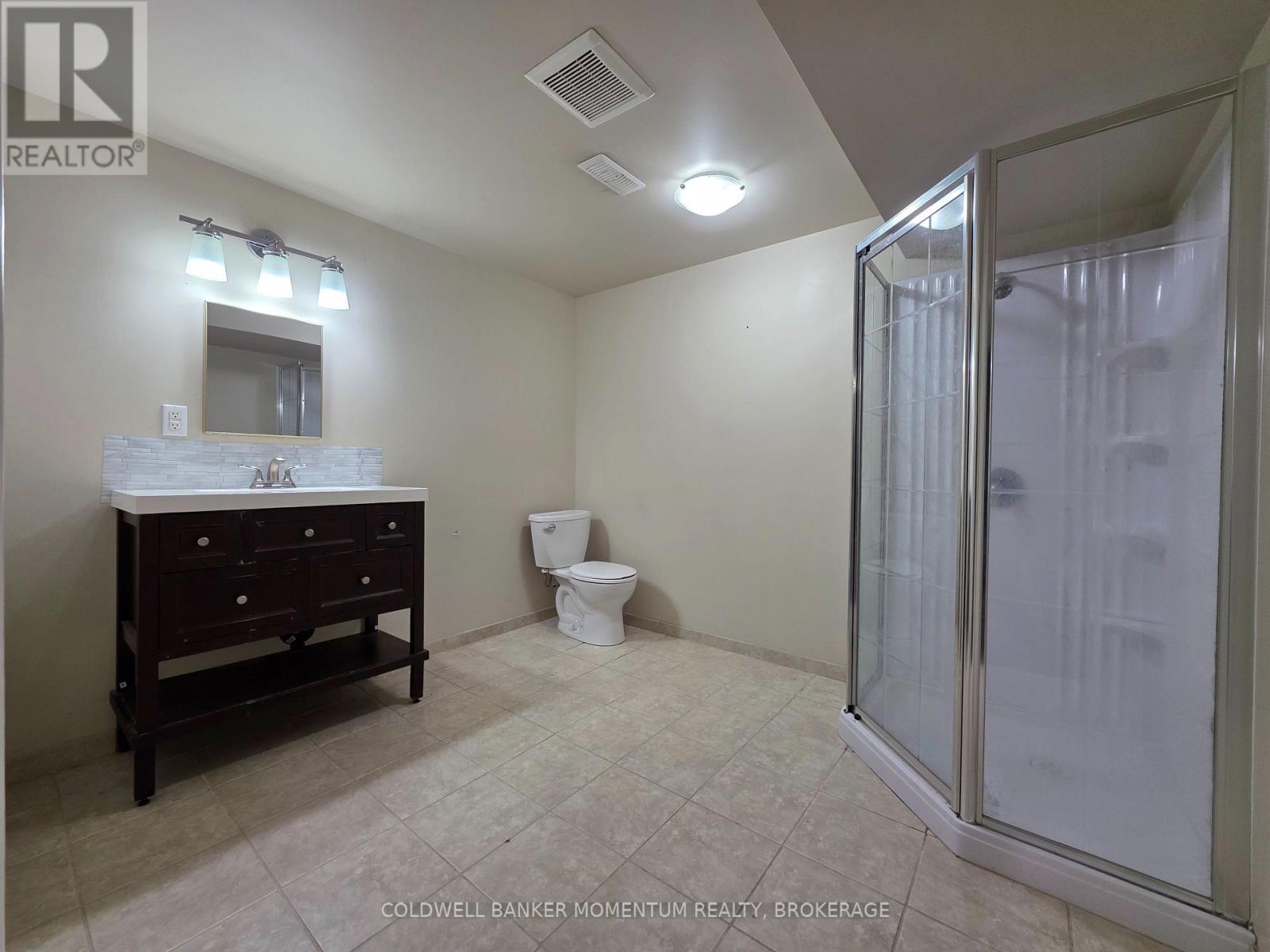 7 Terrama Court, St. Catharines, Ontario  L2S 3X1 - Photo 23 - X12704656