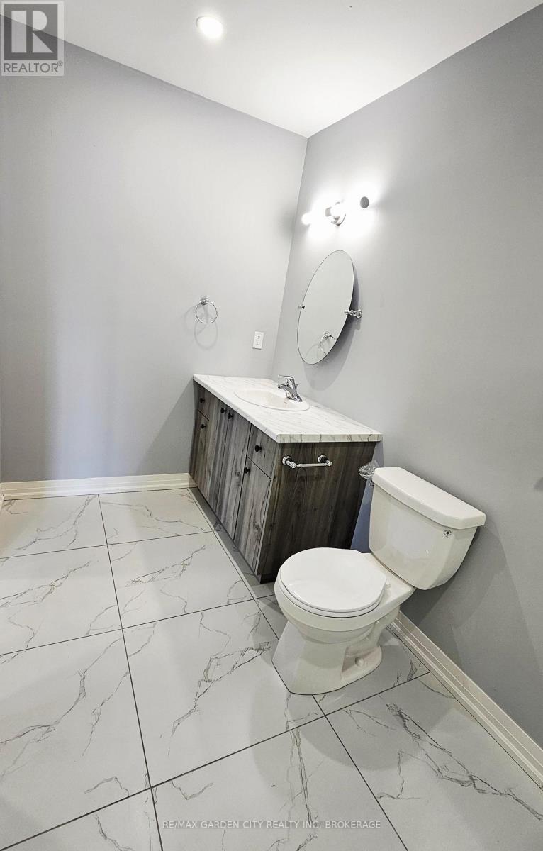 5 Cunningham Street, Thorold, Ontario  L2V 3K6 - Photo 15 - X12704742