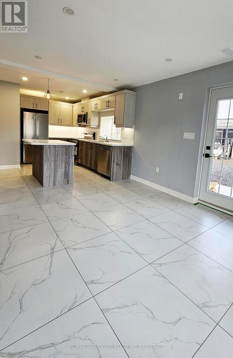 5 Cunningham Street, Thorold, Ontario  L2V 3K6 - Photo 5 - X12704742