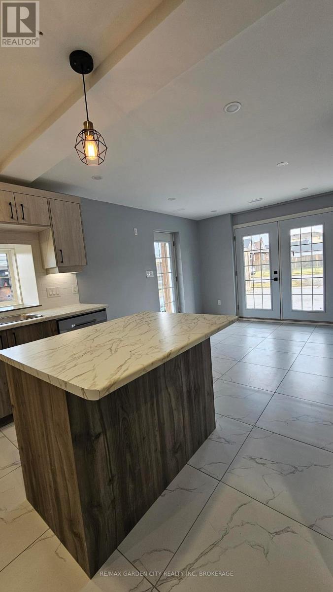 5 Cunningham Street, Thorold, Ontario  L2V 3K6 - Photo 8 - X12704742