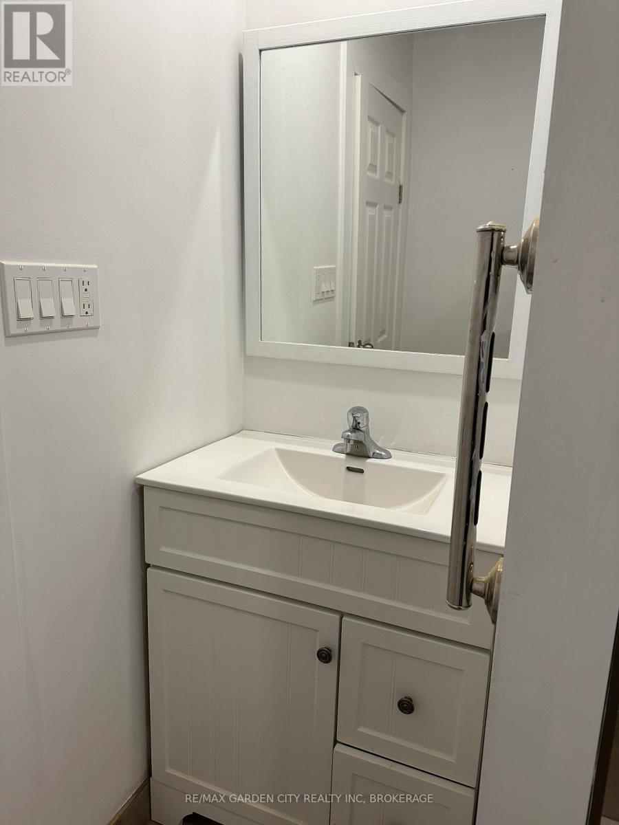 1 - 6688 Bellevue Street, Niagara Falls, Ontario  L2E 1Z1 - Photo 12 - X12704786