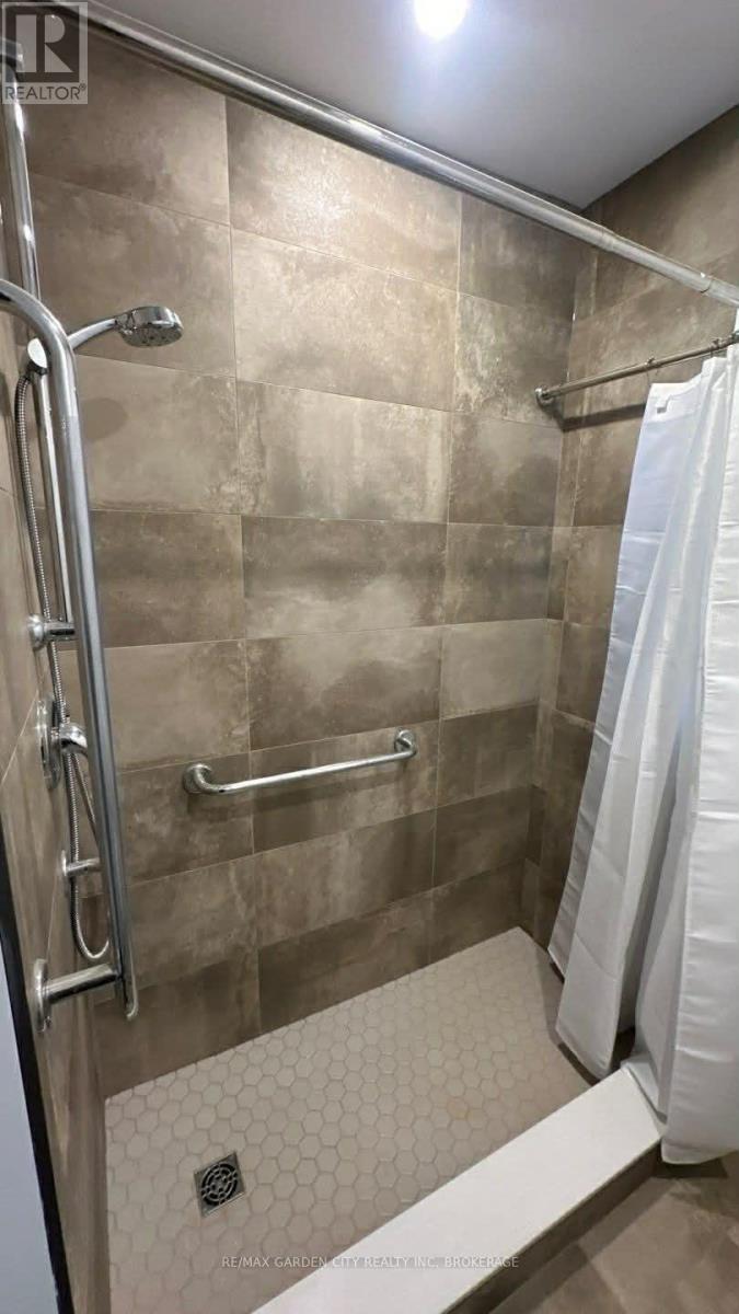 1 - 6688 Bellevue Street, Niagara Falls, Ontario  L2E 1Z1 - Photo 14 - X12704786