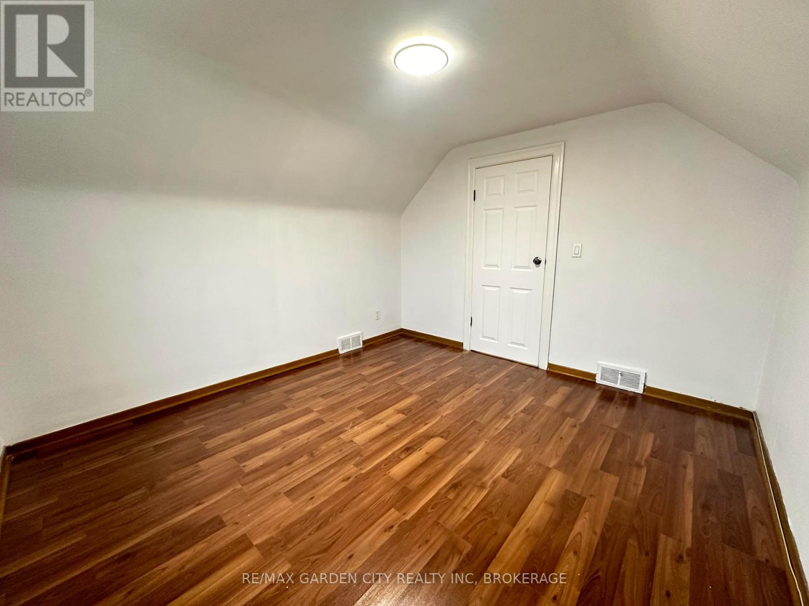 1 - 6688 Bellevue Street, Niagara Falls, Ontario  L2E 1Z1 - Photo 18 - X12704786