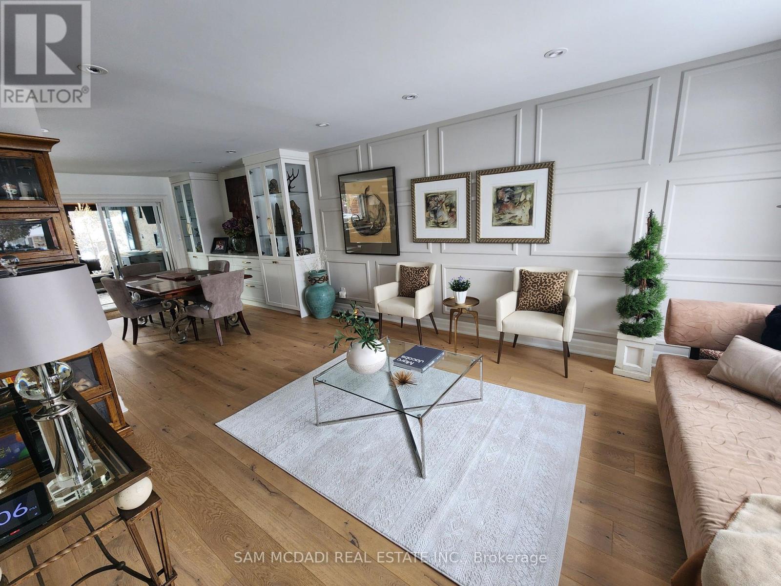 3620 Ponytrail Drive, Mississauga, Ontario  L4X 1W4 - Photo 7 - W12704068