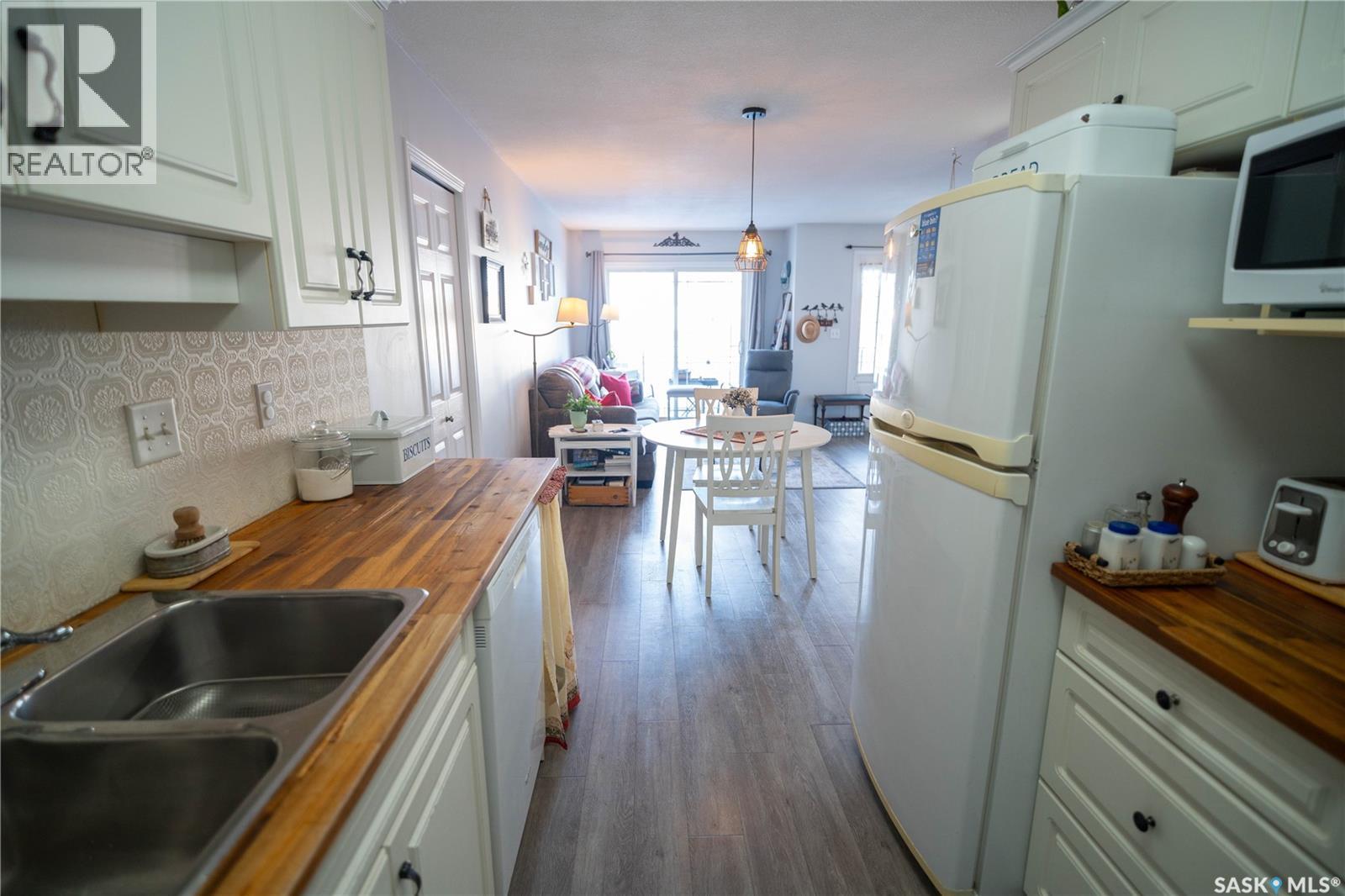 102f 141 105th Street W, Saskatoon, Saskatchewan  S7N 1N3 - Photo 8 - SK026920