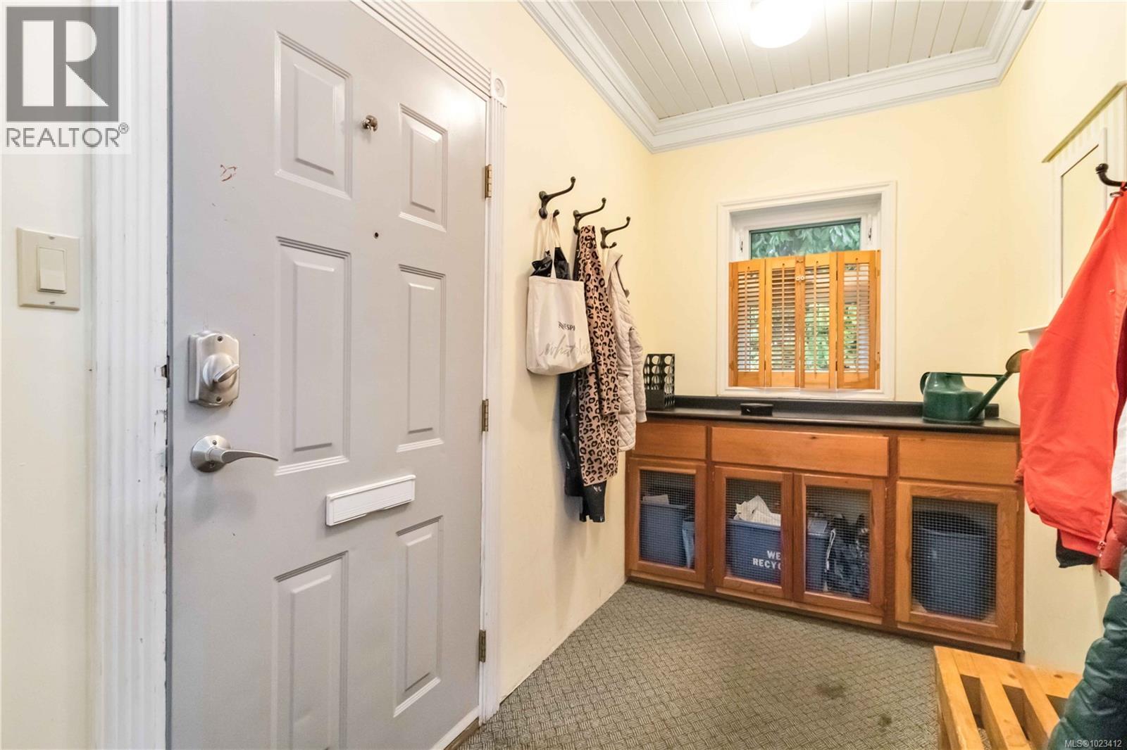 956 Westing Rd, Saanich, British Columbia  V9A 2G5 - Photo 38 - 1023412