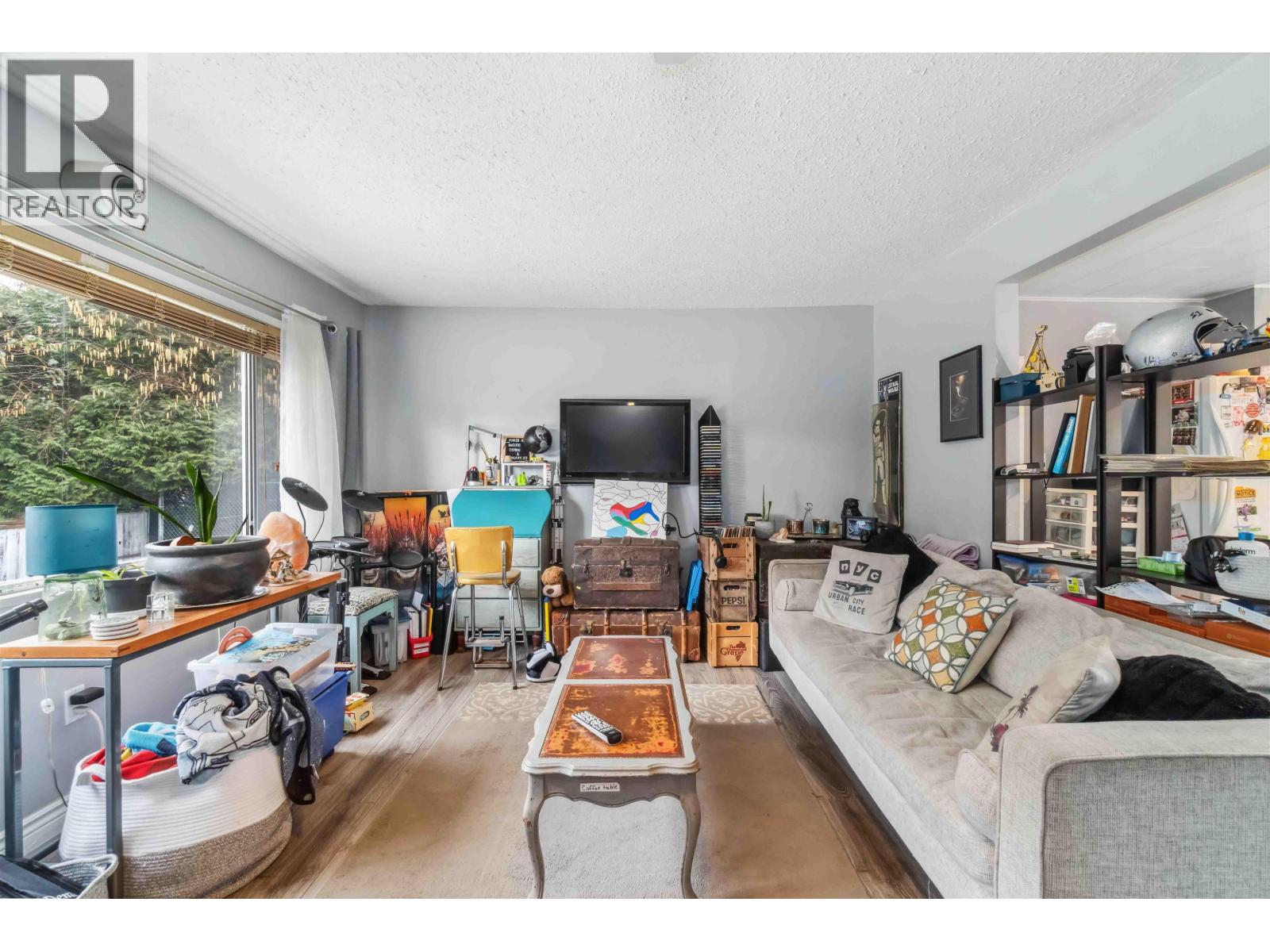 3684 Cedar Drive, Port Coquitlam, British Columbia  V3B 3C9 - Photo 4 - R3080312