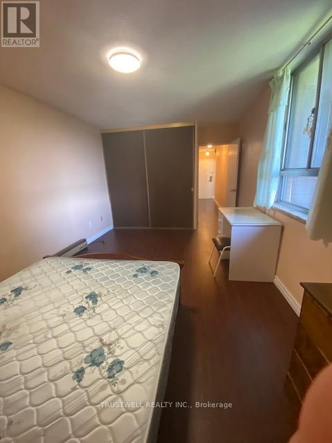 519 - 1 Massey Square, Toronto, Ontario  M4C 5L4 - Photo 11 - E12704798