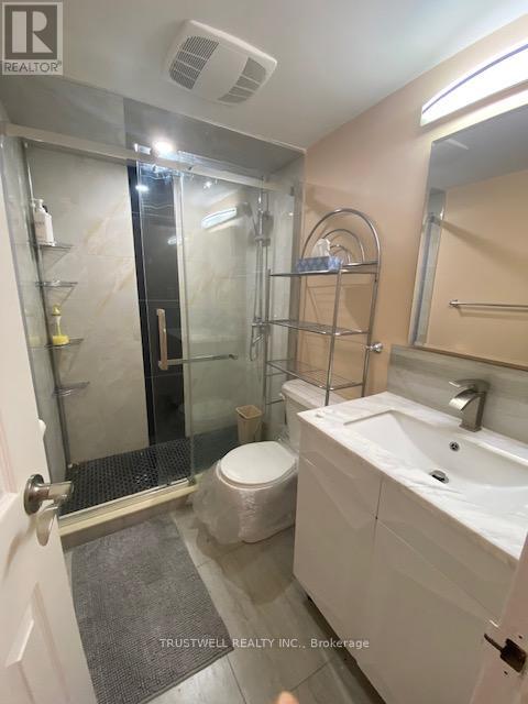 519 - 1 Massey Square, Toronto, Ontario  M4C 5L4 - Photo 12 - E12704798