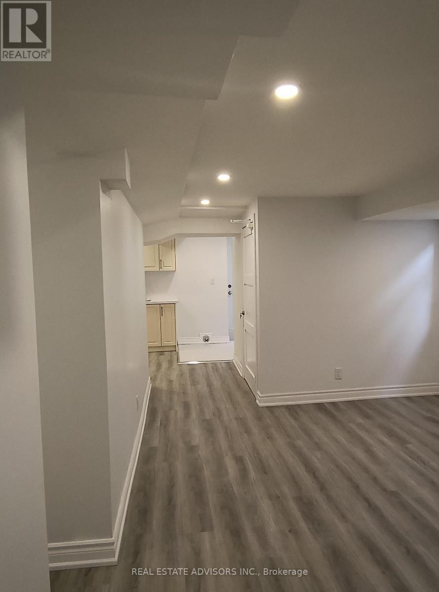 79 Gates Crescent, Ajax, Ontario  L1S 6Z4 - Photo 14 - E12704824