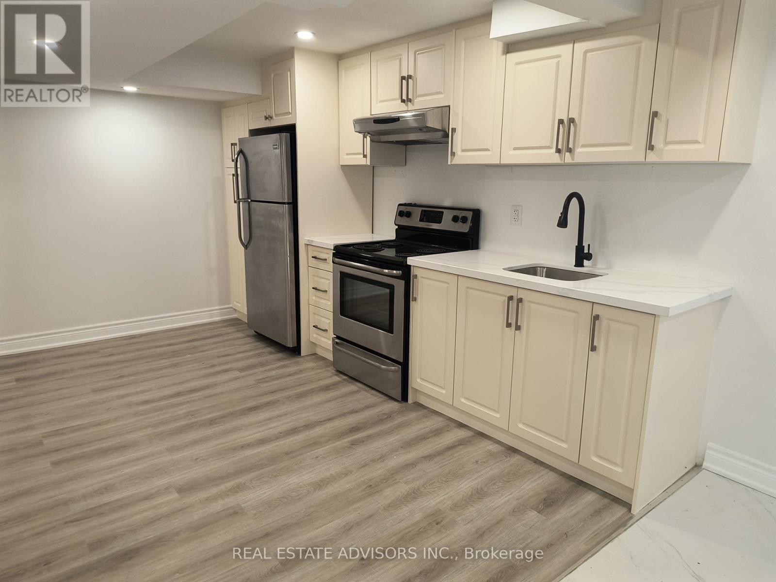 79 Gates Crescent, Ajax, Ontario  L1S 6Z4 - Photo 18 - E12704824