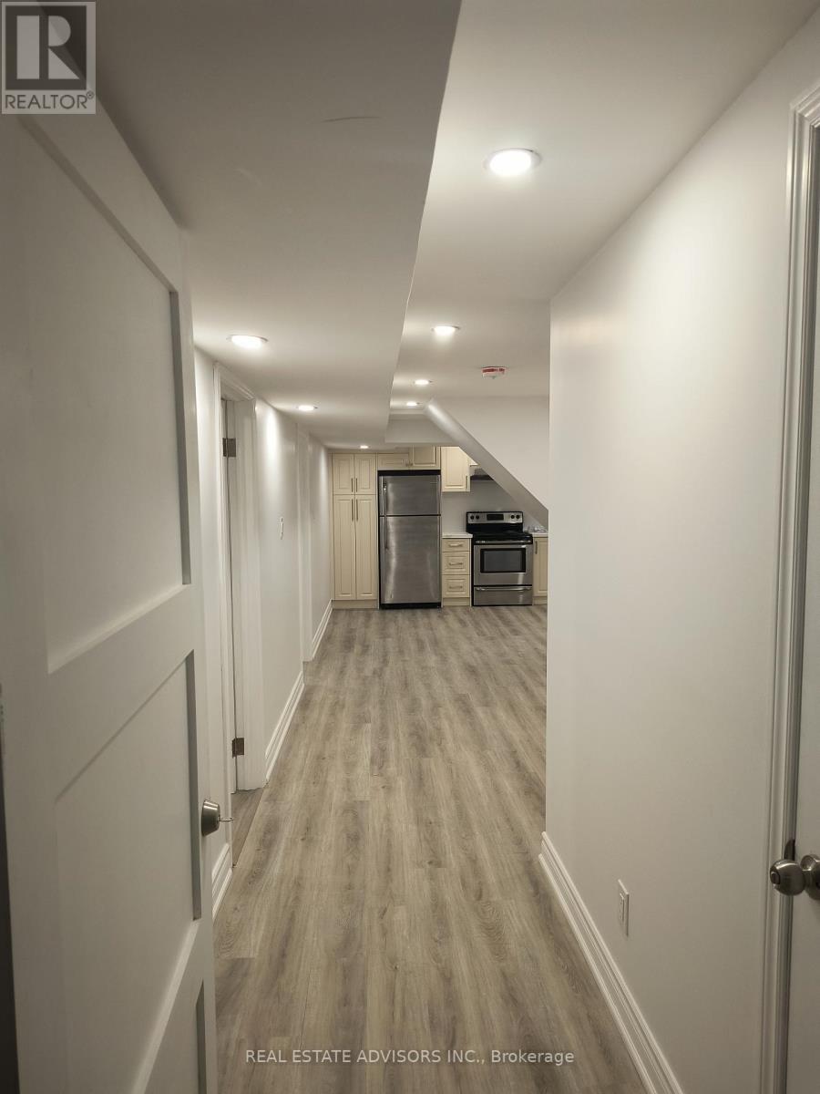 79 Gates Crescent, Ajax, Ontario  L1S 6Z4 - Photo 8 - E12704824