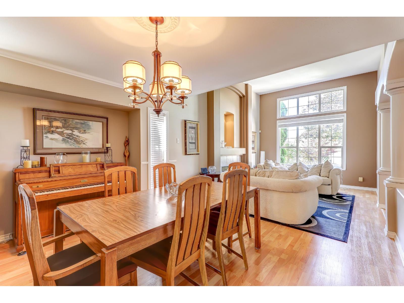 16932 60a Avenue, Surrey, British Columbia  V3S 8X5 - Photo 8 - R3080331