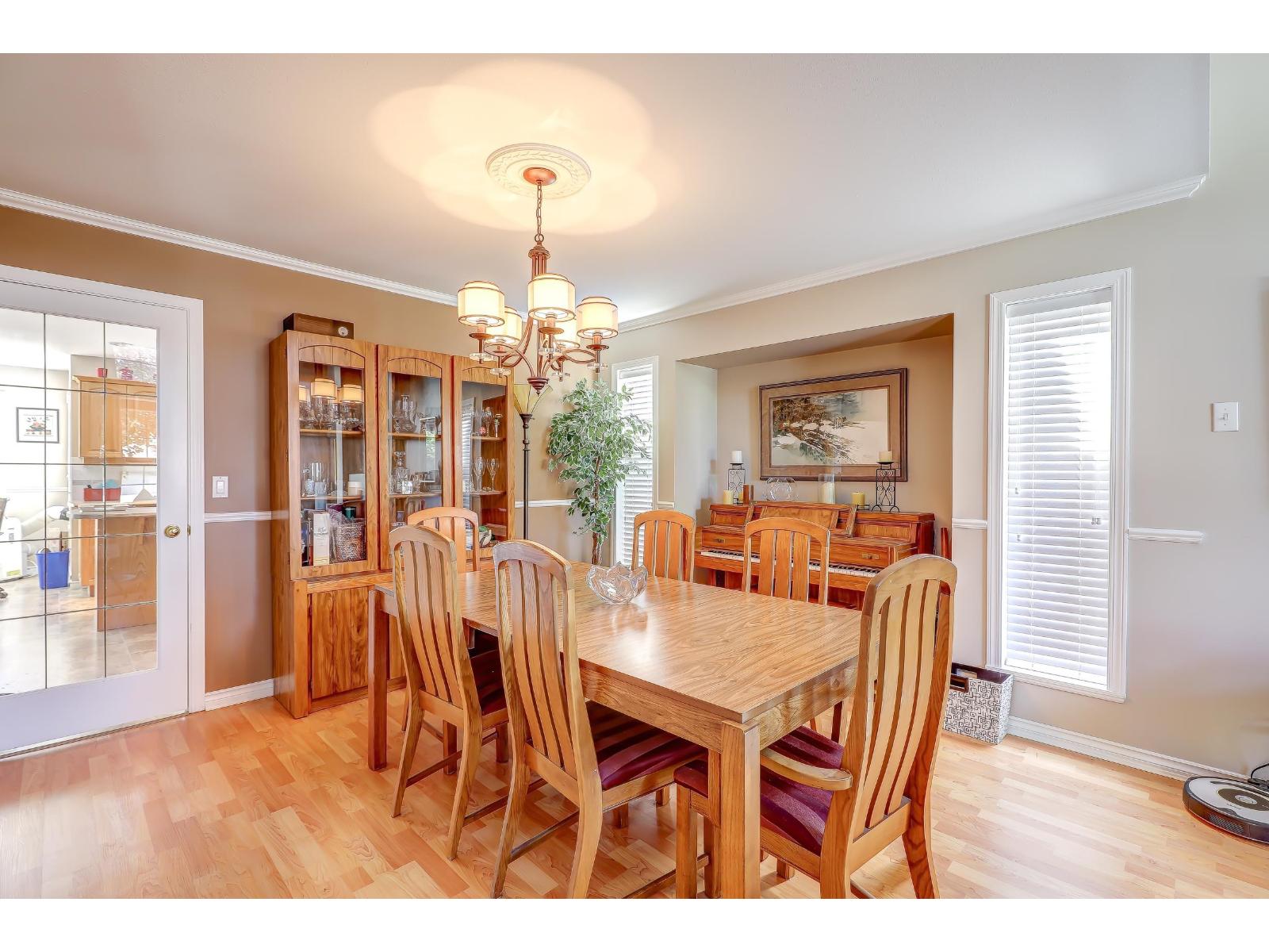 16932 60a Avenue, Surrey, British Columbia  V3S 8X5 - Photo 9 - R3080331