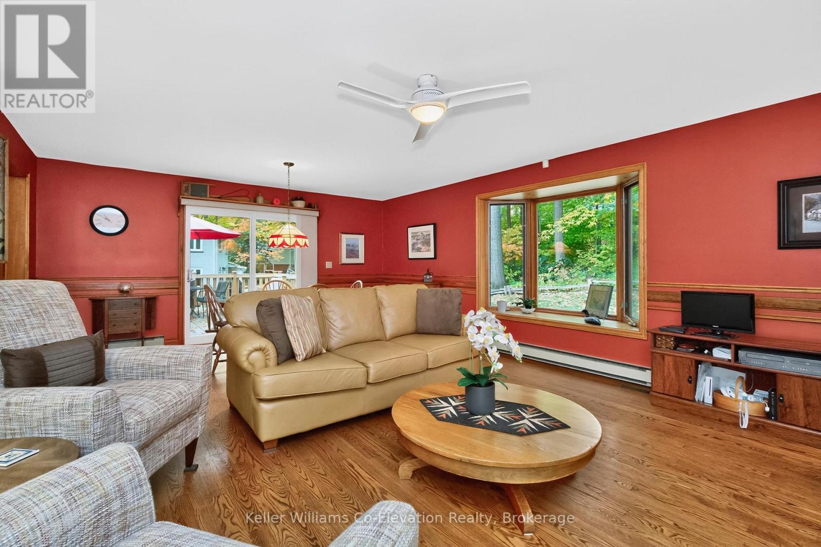 816 Portage Park Lane, Midland, Ontario  L4R 5G3 - Photo 11 - S12468857