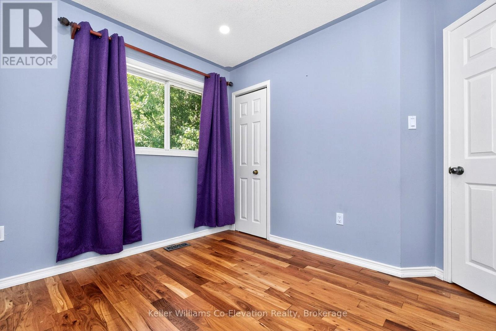 8 Bridle Road, Penetanguishene, Ontario  L9M 1J5 - Photo 11 - S12550228