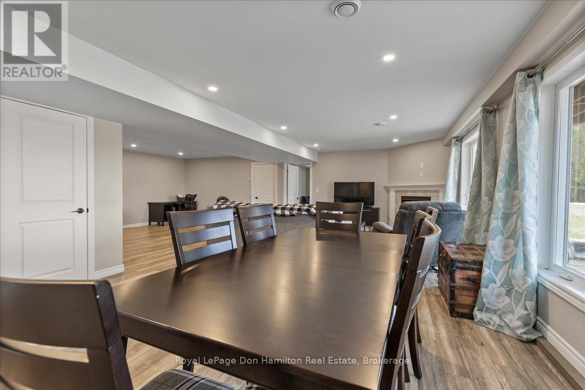 42 John Street, Morris Turnberry, Ontario  N0G 1E0 - Photo 30 - X12460143