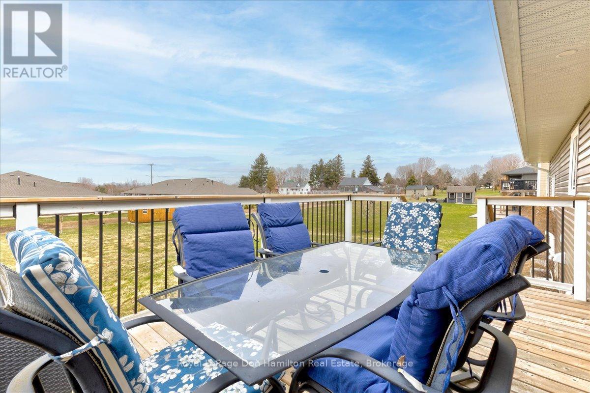 42 John Street, Morris Turnberry, Ontario  N0G 1E0 - Photo 41 - X12460143