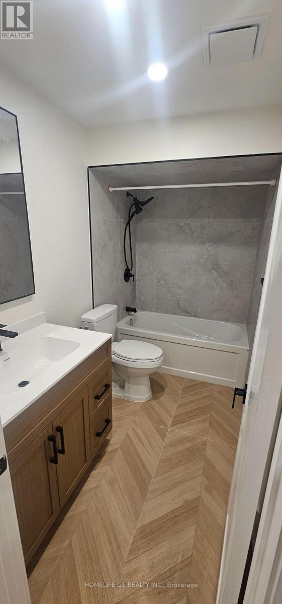 281 Blue Dasher Boulevard, Bradford West Gwillimbury, Ontario  L3Z 4H8 - Photo 11 - N12704676