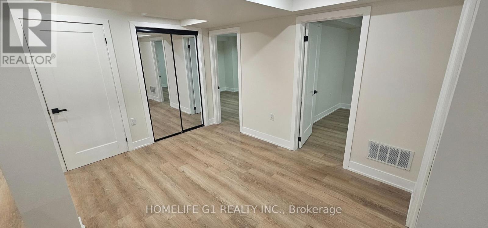 281 Blue Dasher Boulevard, Bradford West Gwillimbury, Ontario  L3Z 4H8 - Photo 13 - N12704676