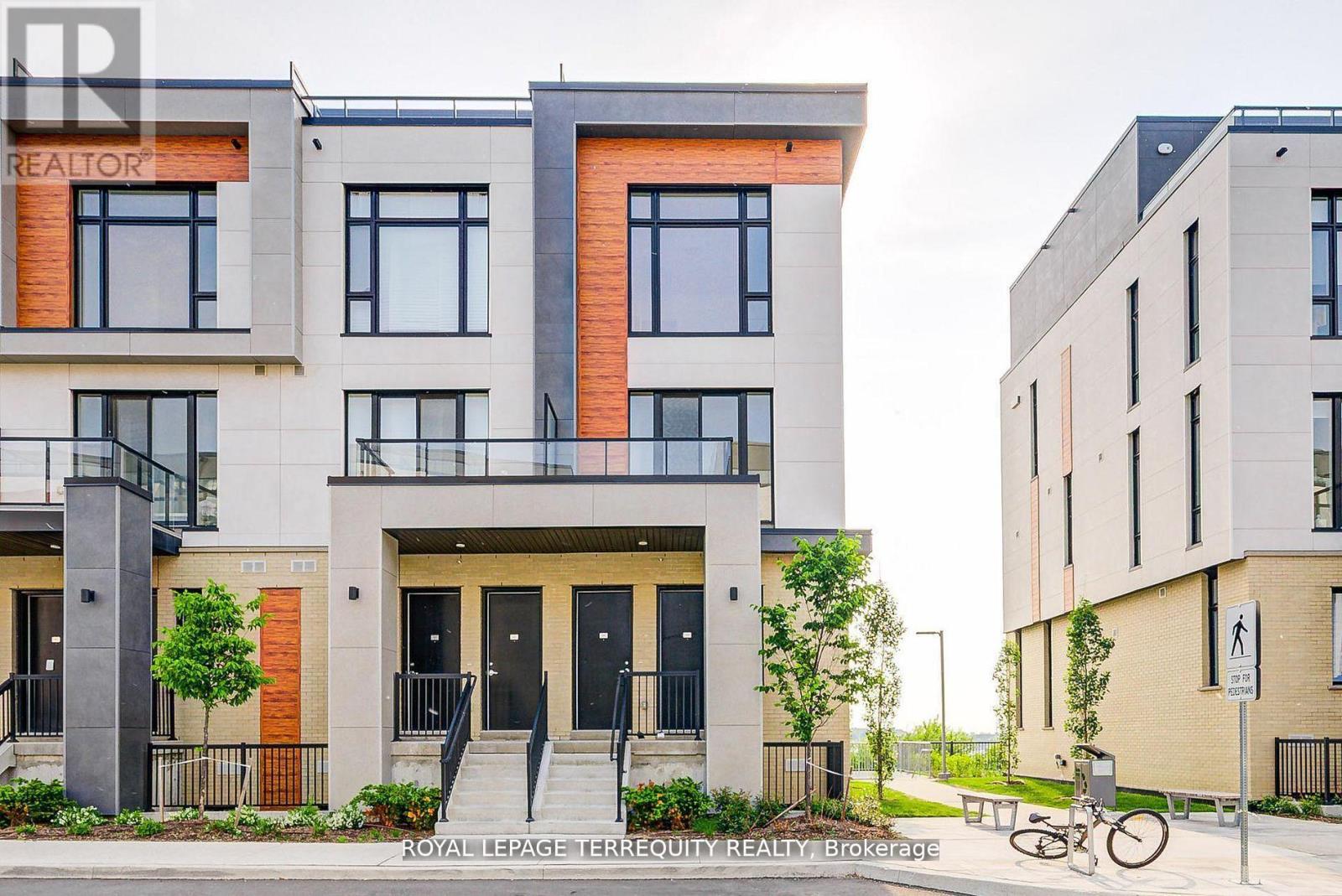 601 - 7 STECKLEY HOUSE LANE, Richmond Hill, Ontario