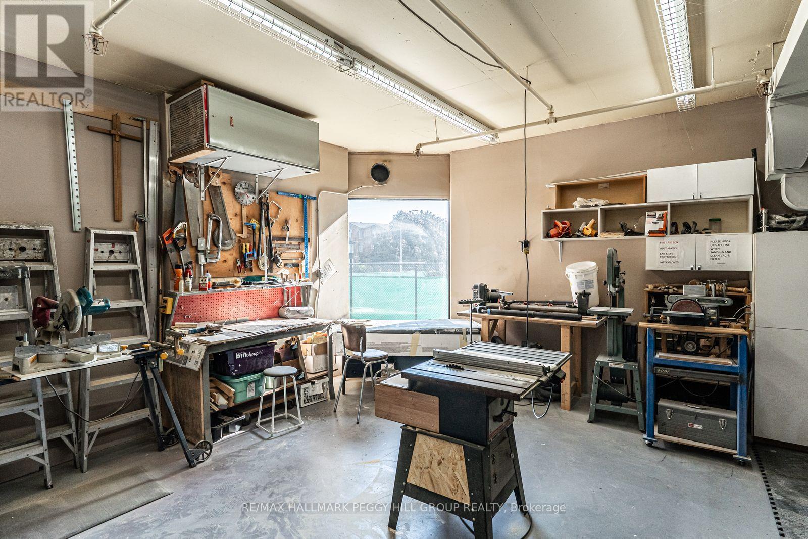 803 - 181 Collier Street, Barrie, Ontario  L4M 5L6 - Photo 18 - S12704736