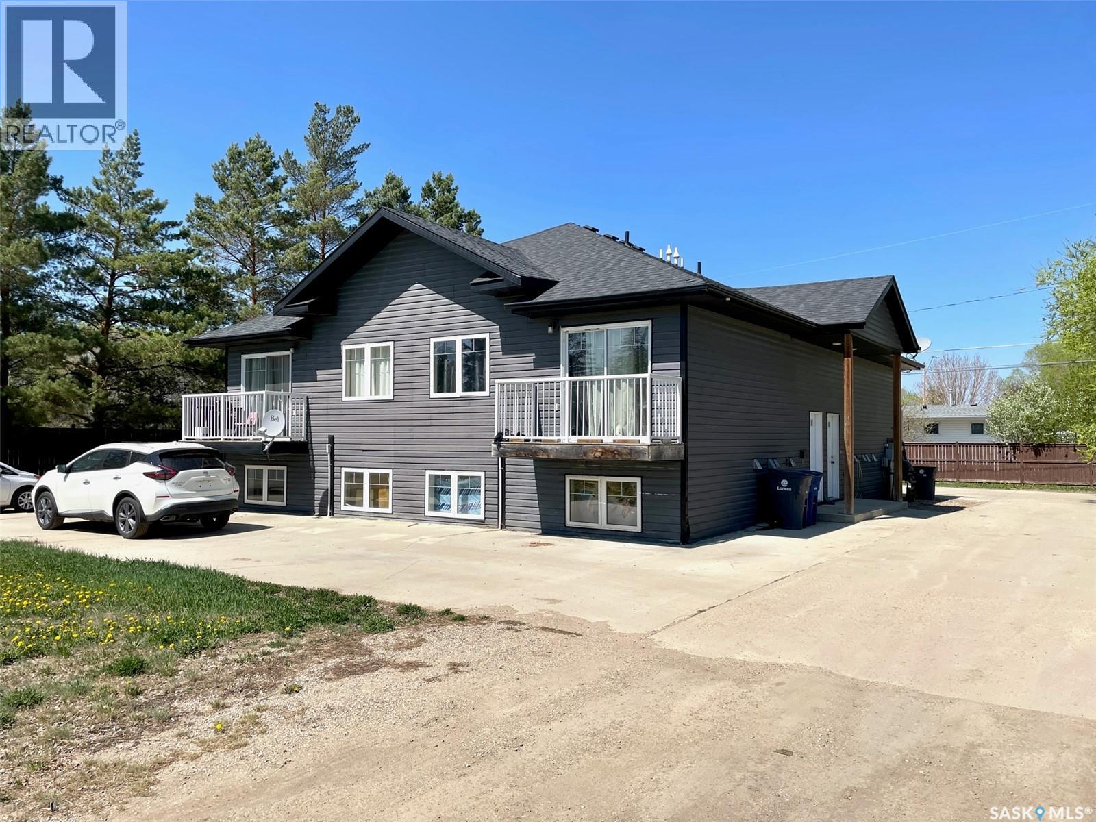 342 30th Street, Battleford, Saskatchewan  S0M 0E0 - Photo 2 - SK026989