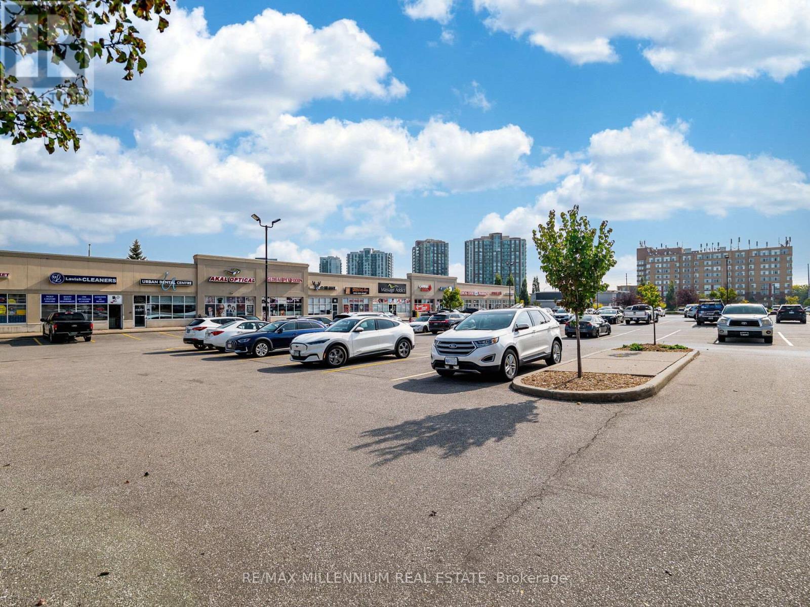 2905 Eglinton Avenue W, Mississauga, Ontario  L5M 6J3 - Photo 47 - W12704626
