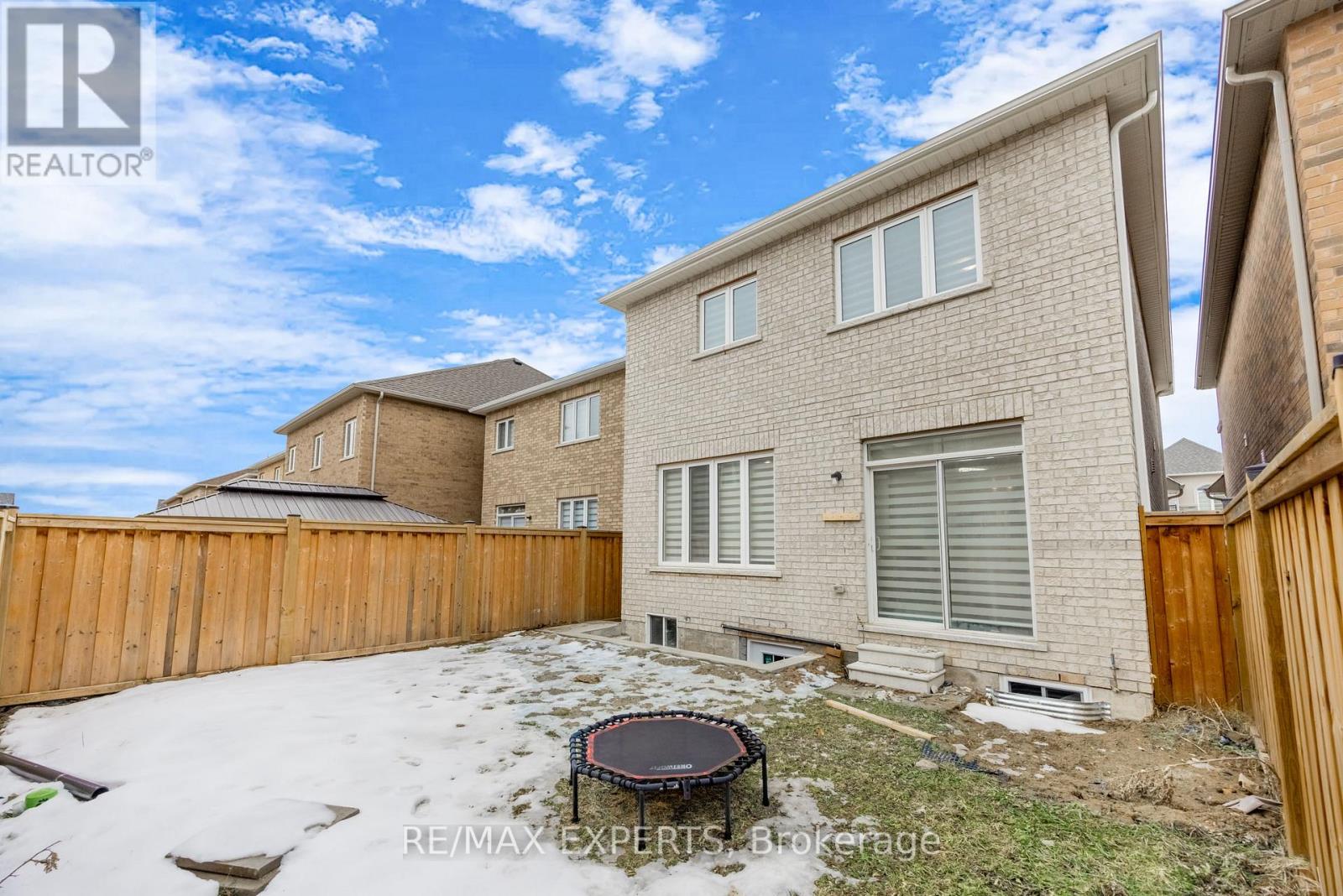 15 Nightjar Drive, Brampton, Ontario  L7A 5A1 - Photo 26 - W12704632