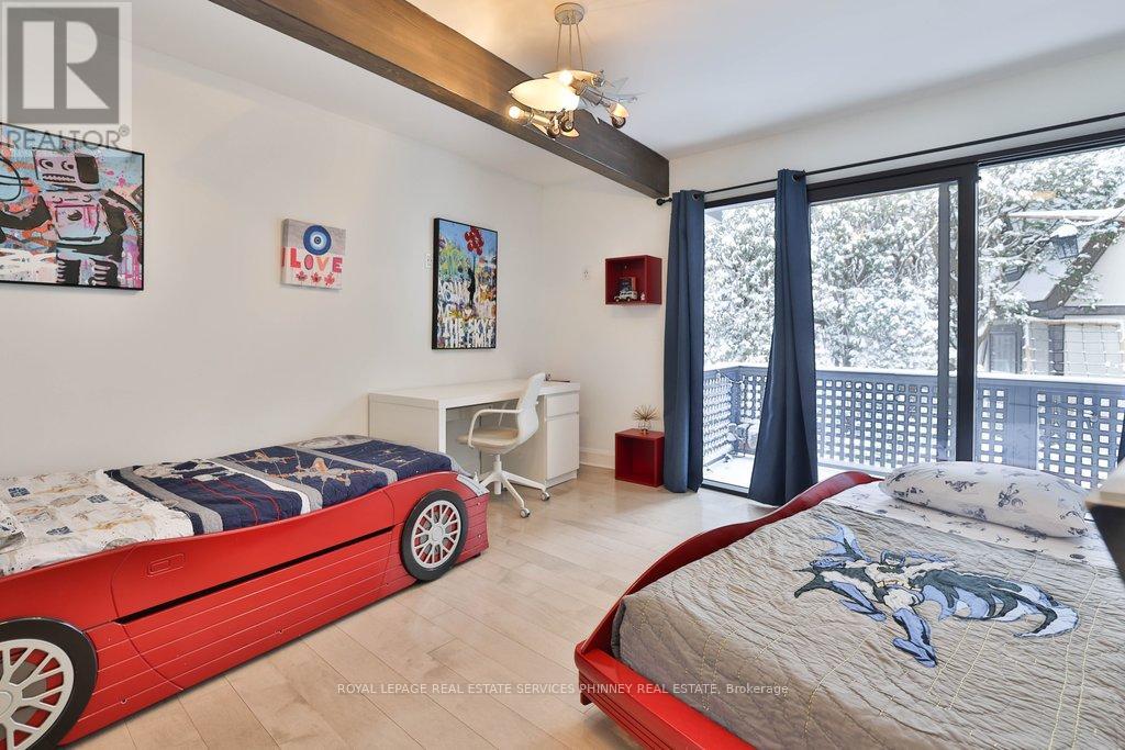 1352 Nocturne Court, Mississauga, Ontario  L5H 2L8 - Photo 17 - W12704642