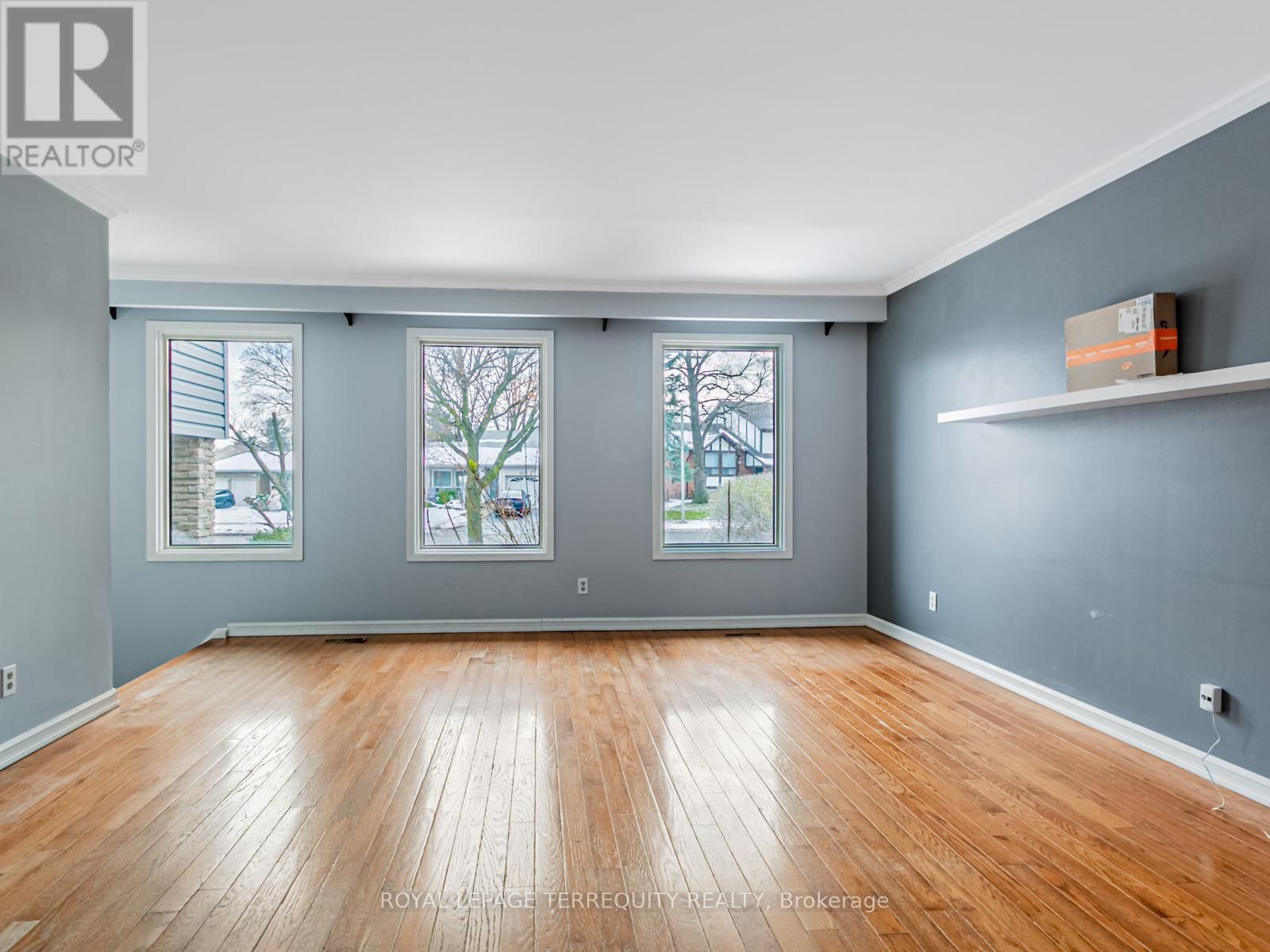 2619 Spruce Needle Drive, Mississauga, Ontario  L5L 1M8 - Photo 10 - W12704844