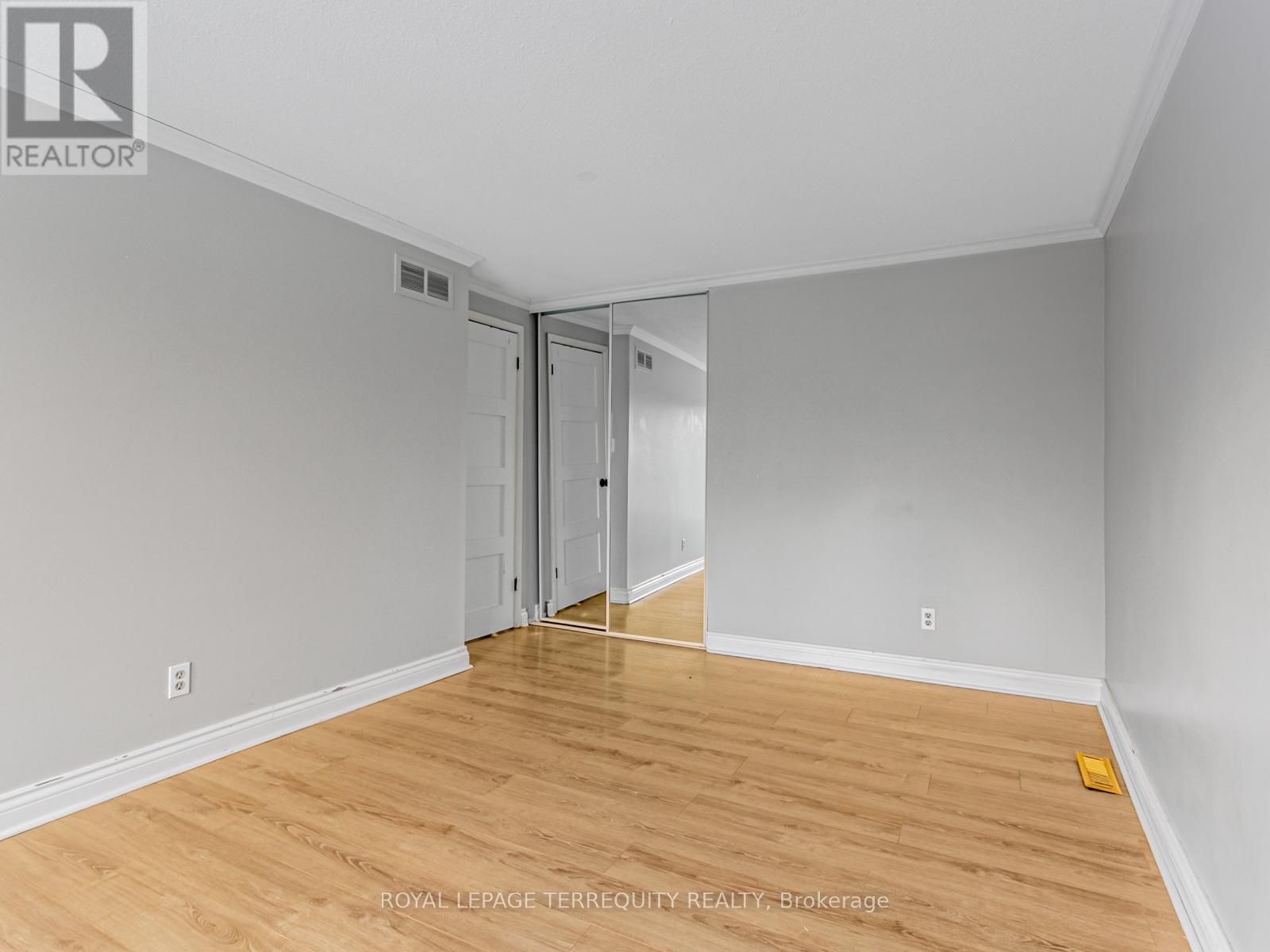 2619 Spruce Needle Drive, Mississauga, Ontario  L5L 1M8 - Photo 25 - W12704844