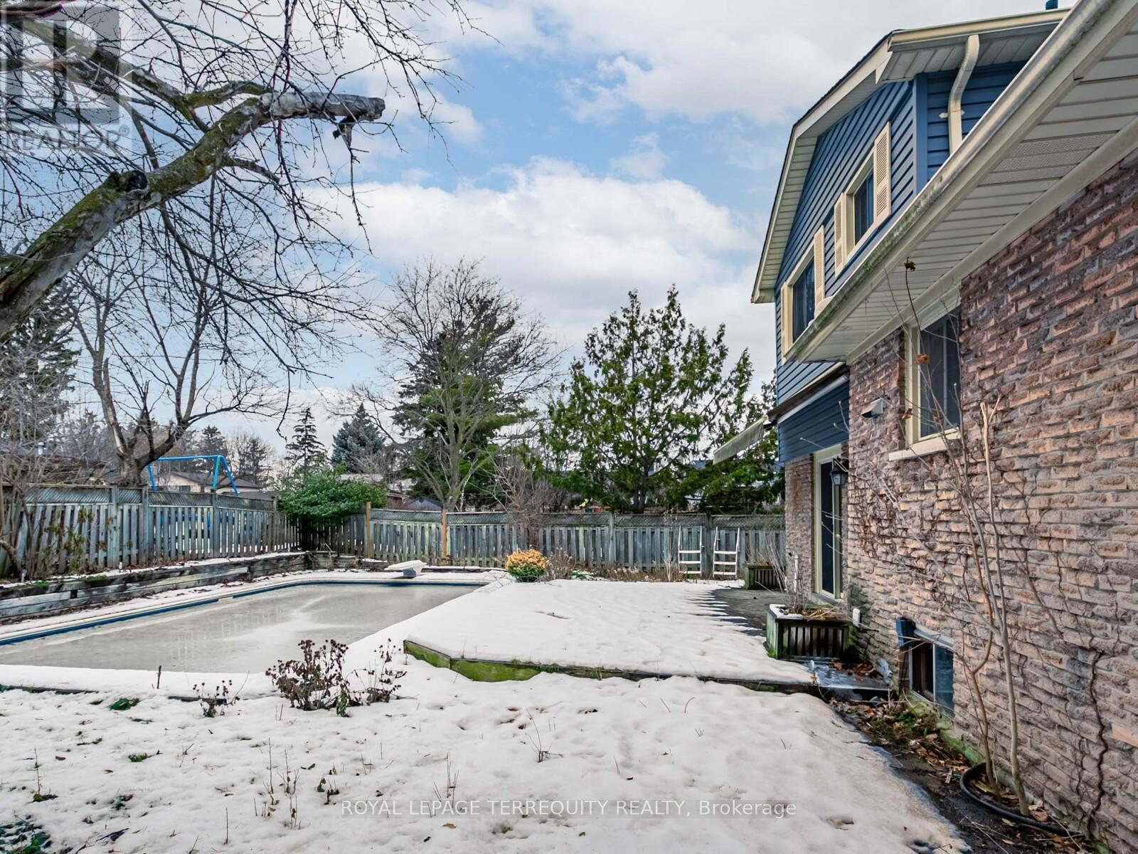 2619 Spruce Needle Drive, Mississauga, Ontario  L5L 1M8 - Photo 36 - W12704844