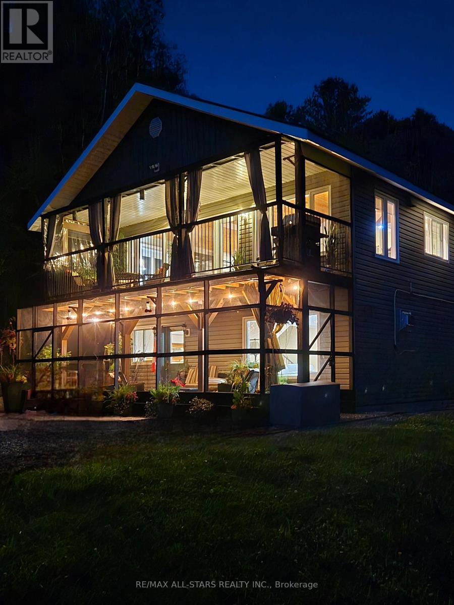 1435 FALKENBURG ROAD, Muskoka Lakes, Ontario