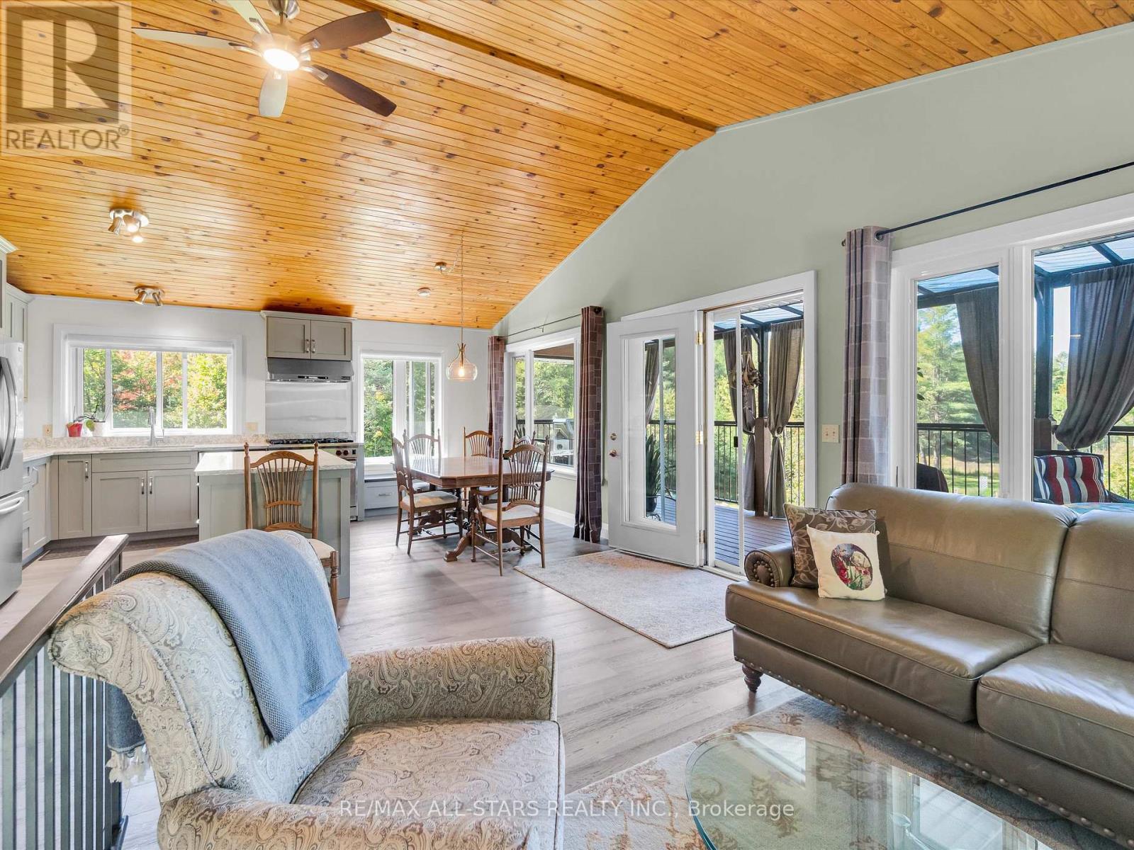 1435 Falkenburg Road, Muskoka Lakes, Ontario  P1L 1X4 - Photo 15 - X12704692