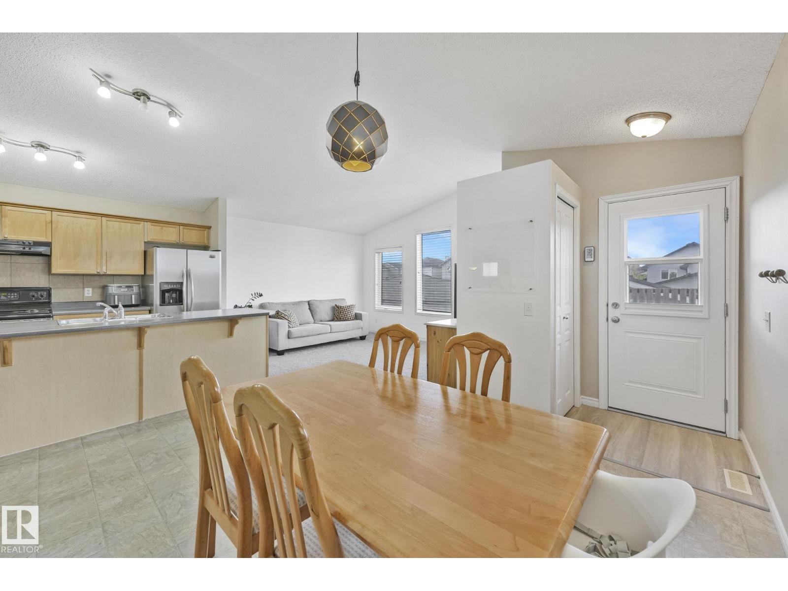 119 Brintnell Bv Nw, Edmonton, Alberta  T5Y 3L9 - Photo 18 - E4470315