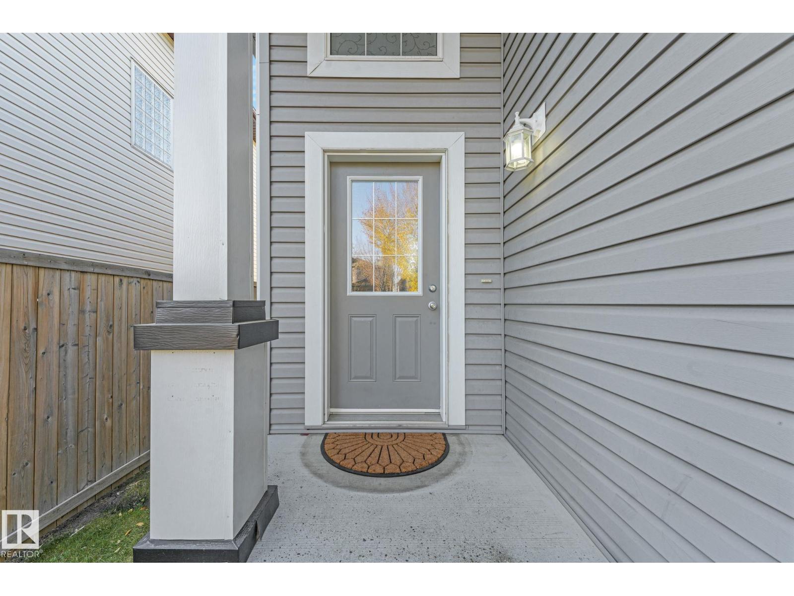 119 Brintnell Bv Nw, Edmonton, Alberta  T5Y 3L9 - Photo 2 - E4470315