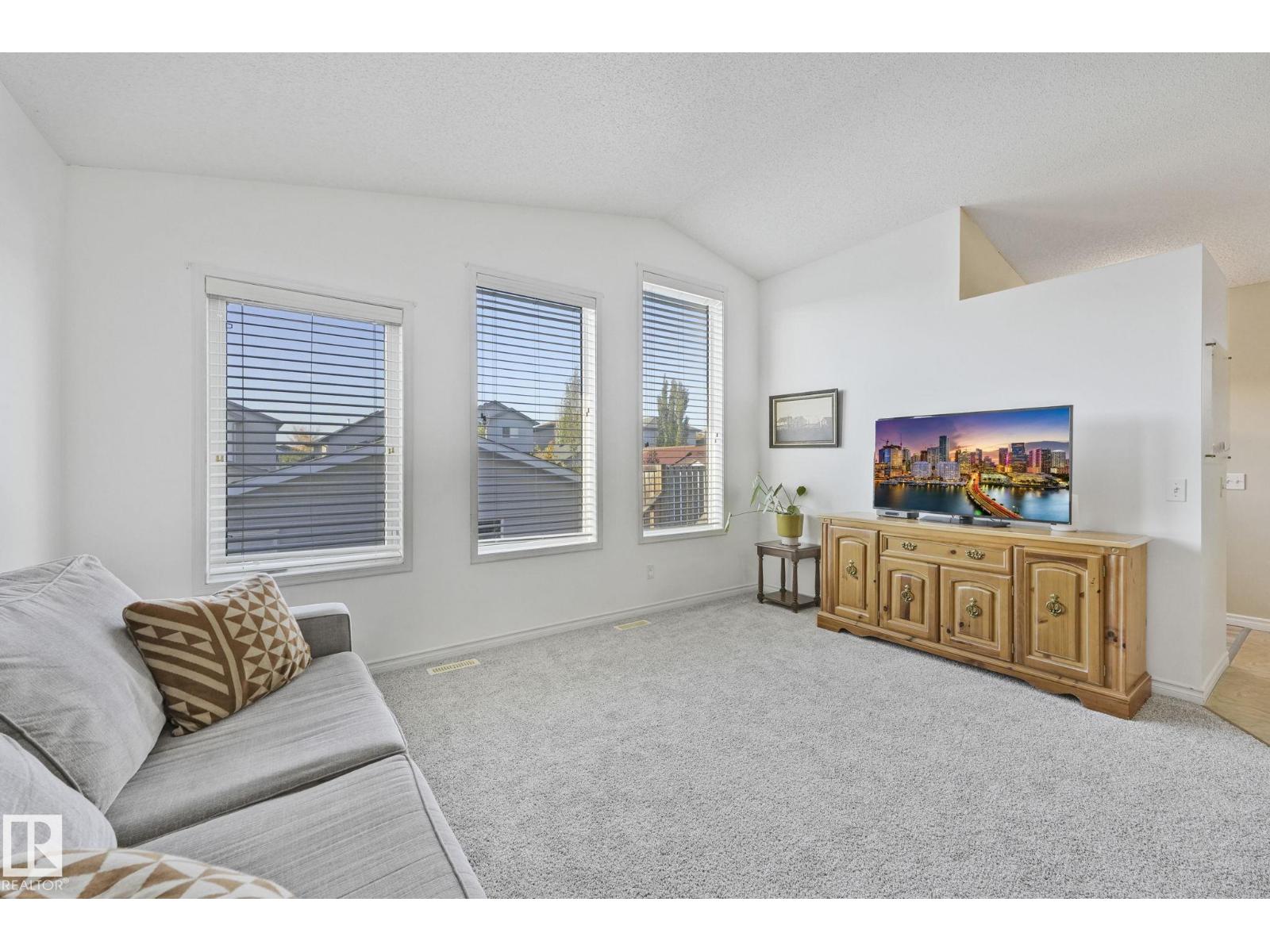 119 Brintnell Bv Nw, Edmonton, Alberta  T5Y 3L9 - Photo 7 - E4470315