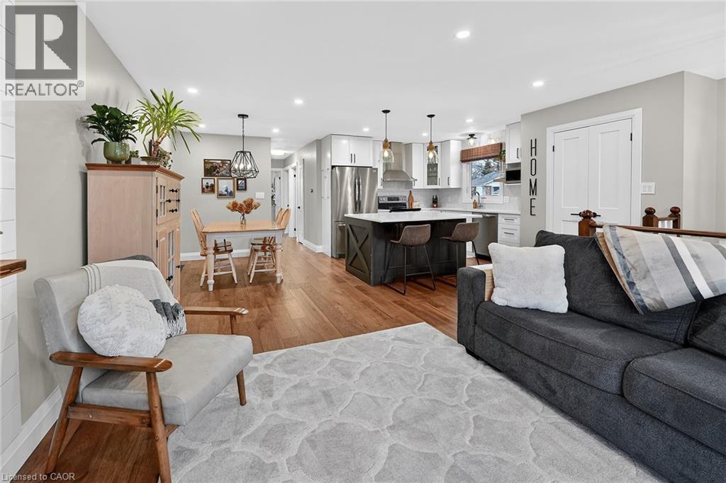 3917 Vineyard Crescent, Vineland, Ontario  L0R 2C0 - Photo 8 - 40798173