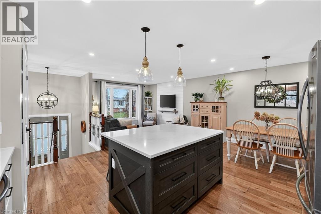 3917 Vineyard Crescent, Vineland, Ontario  L0R 2C0 - Photo 12 - 40798173